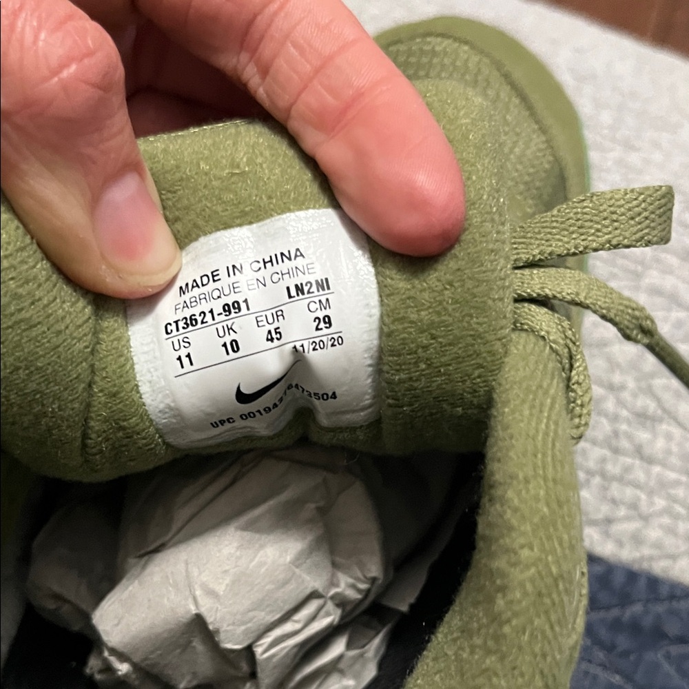 Nike Men's Forest Green Air Max 90 - Picture 4 of 6